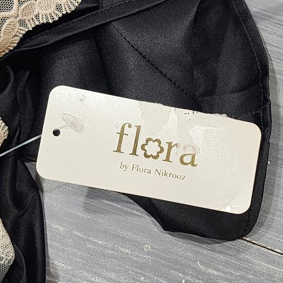 Flora by Flora Nikrooz Chemise Lingerie Nightgown Kit Matte Heart Lace Large - Picture 5 of 10